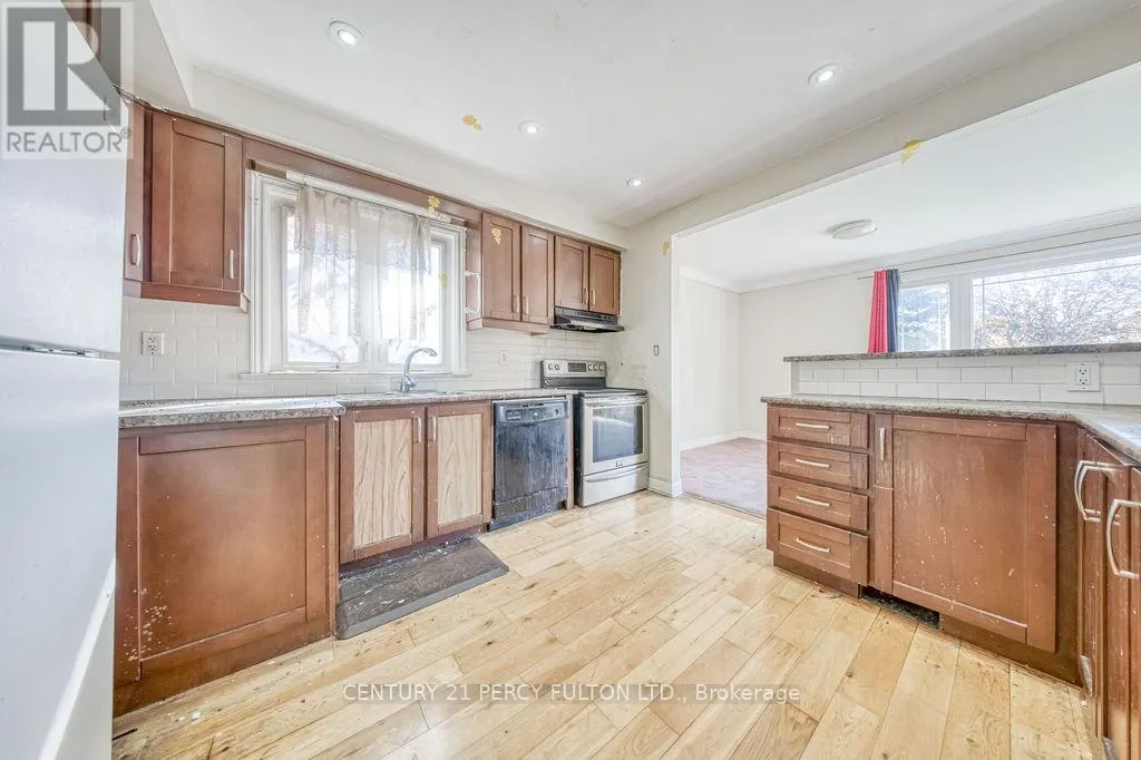 63 HISCOCK BOULEVARD