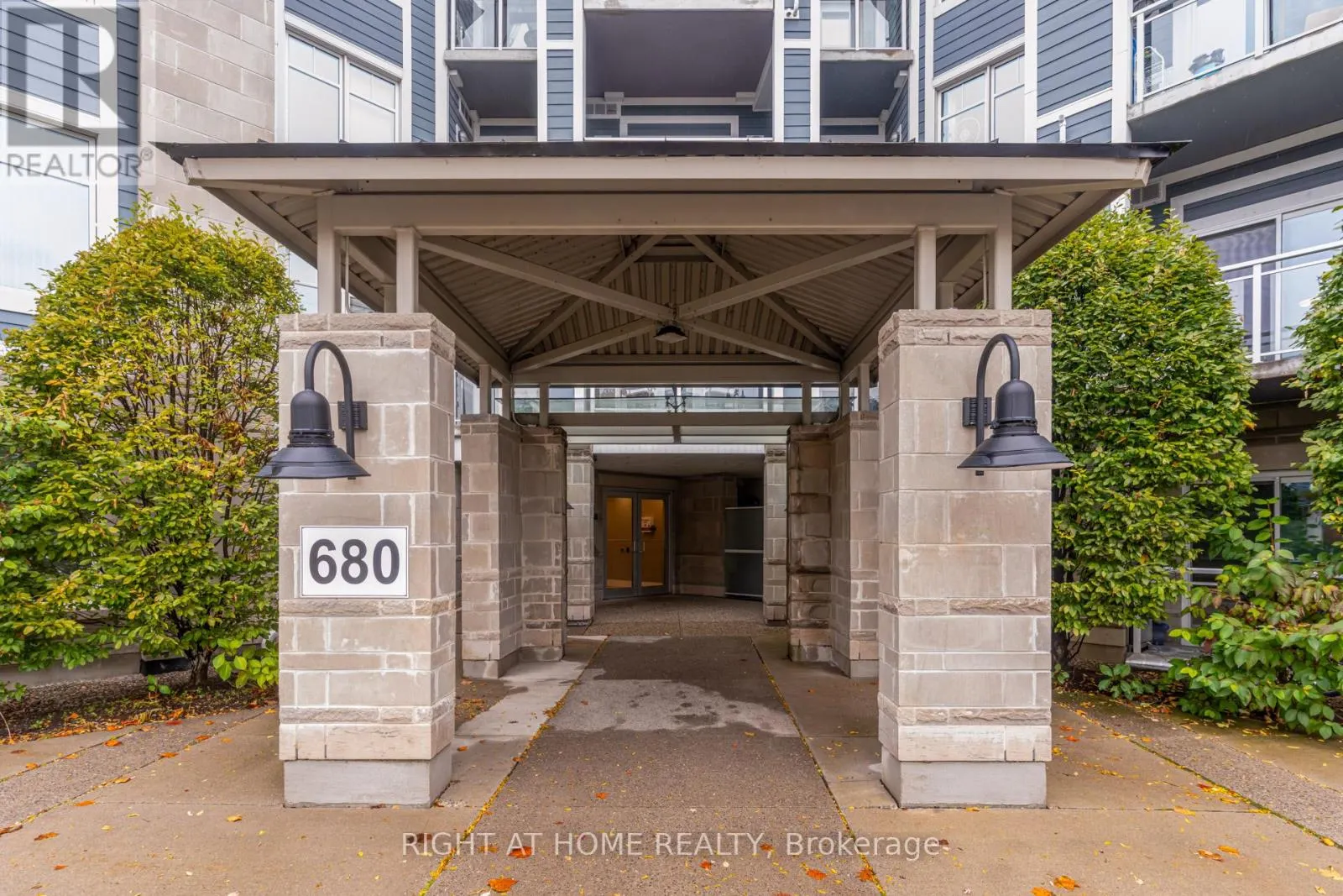 107 - 680 GORDON STREET