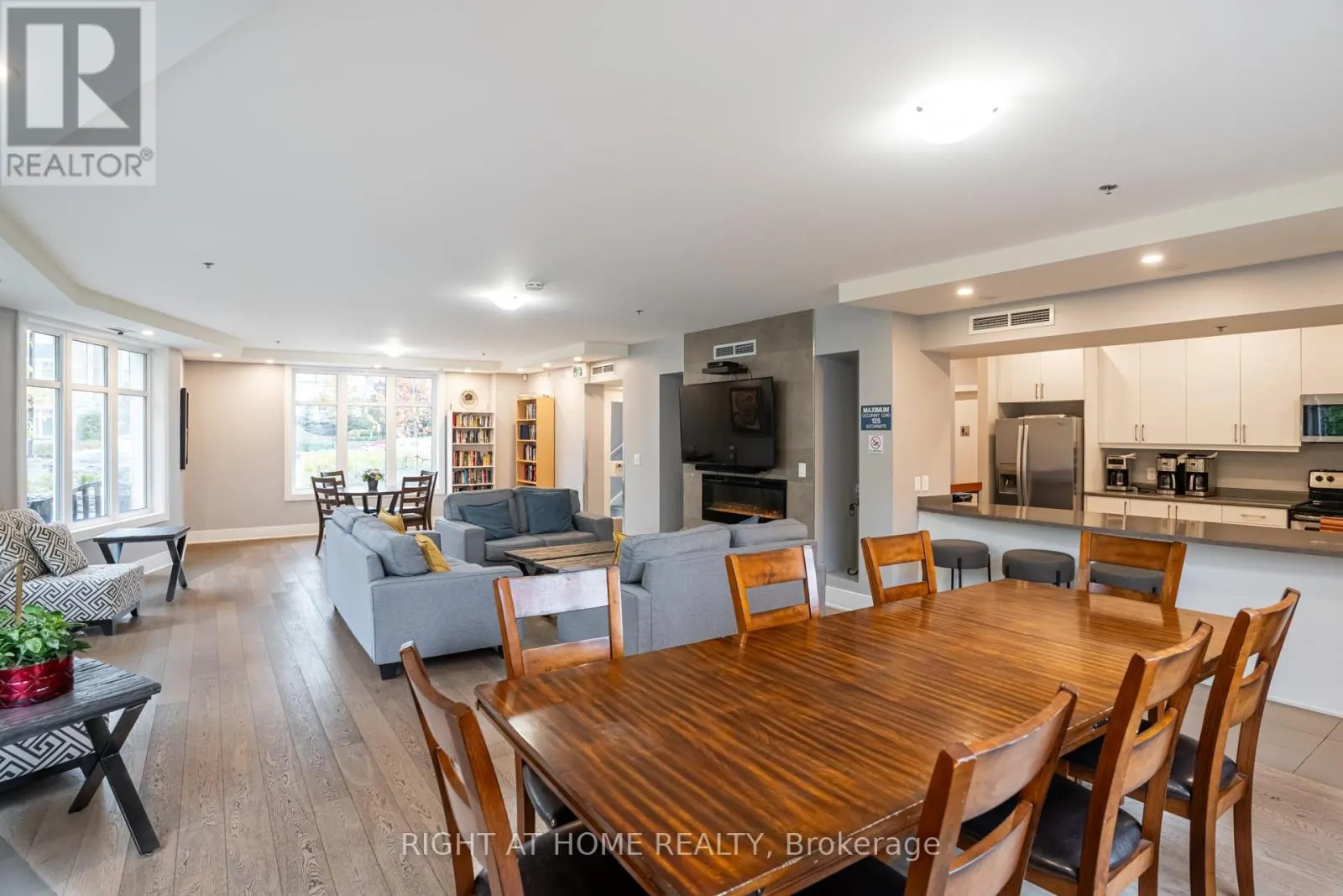 107 - 680 GORDON STREET