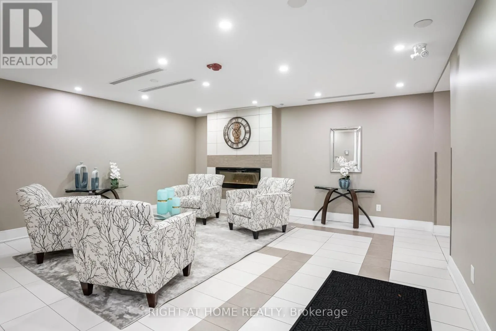 107 - 680 GORDON STREET