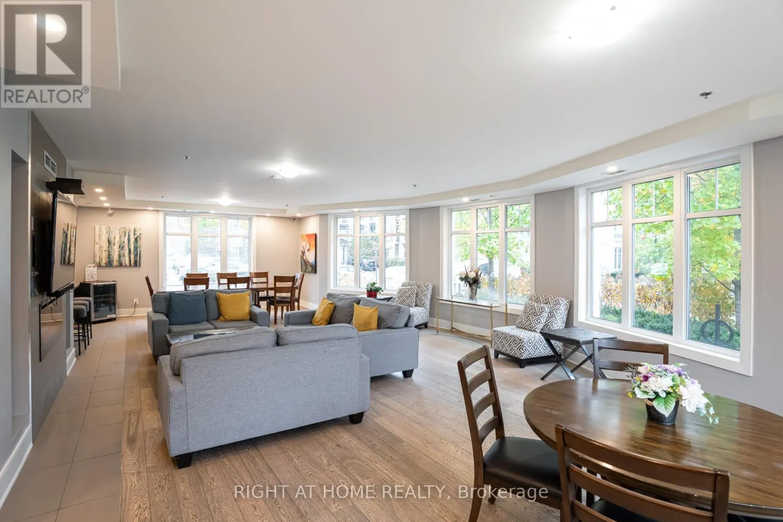 107 - 680 GORDON STREET