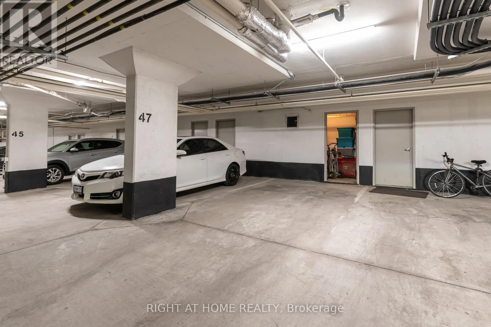 107 - 680 GORDON STREET