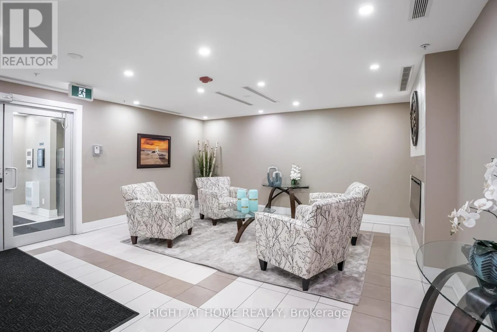 107 - 680 GORDON STREET