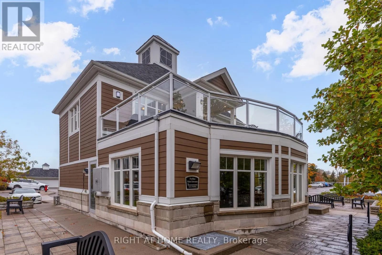 107 - 680 GORDON STREET