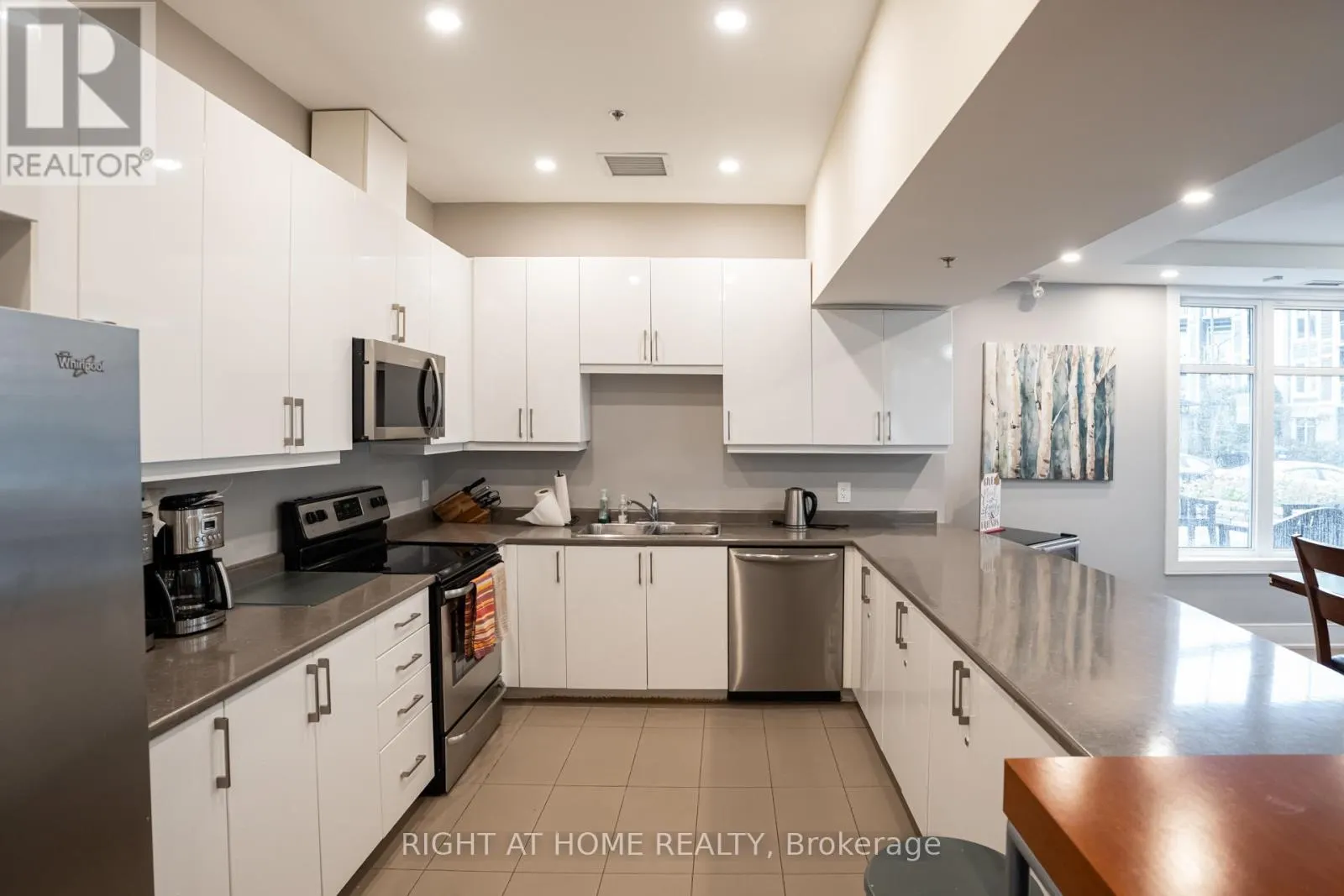 107 - 680 GORDON STREET