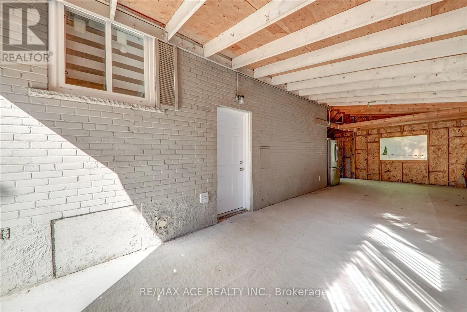 19 BLAKEMANOR BOULEVARD