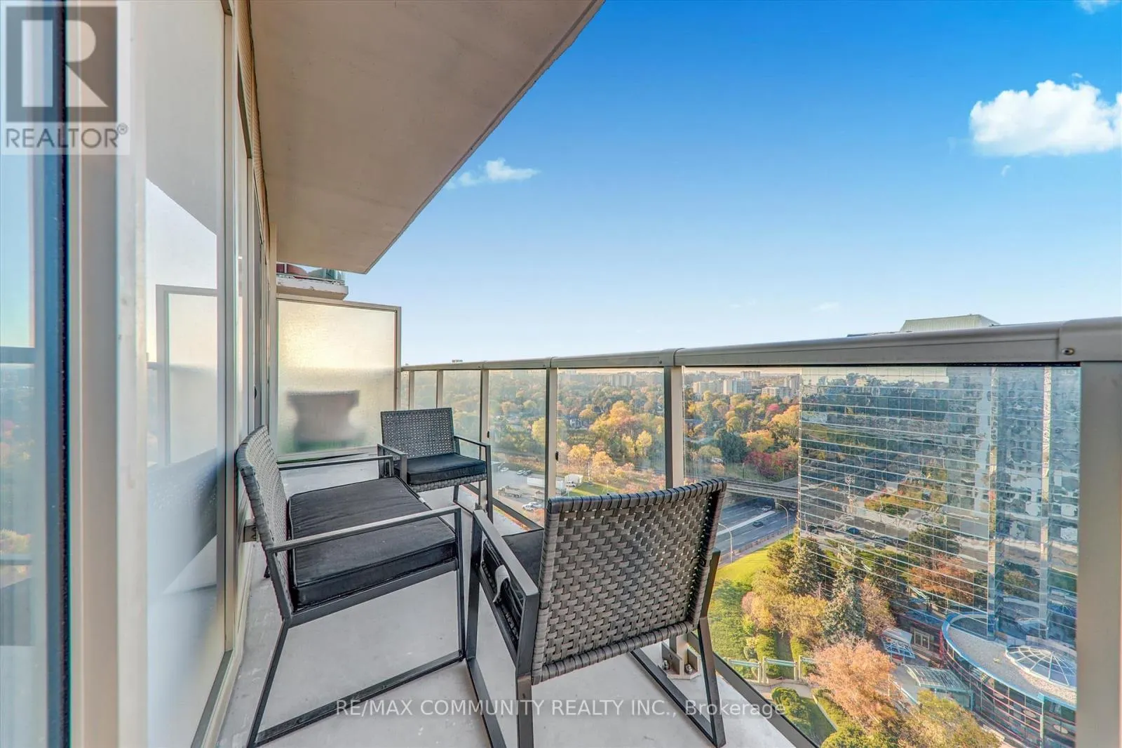 1922 - 2031 KENNEDY ROAD