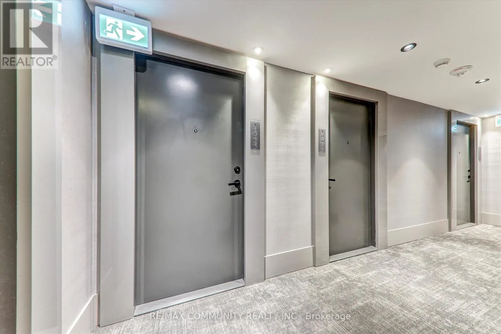 1922 - 2031 KENNEDY ROAD