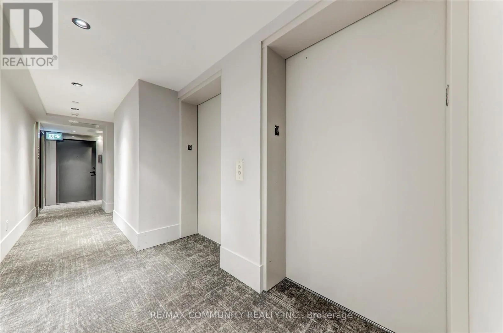 1922 - 2031 KENNEDY ROAD