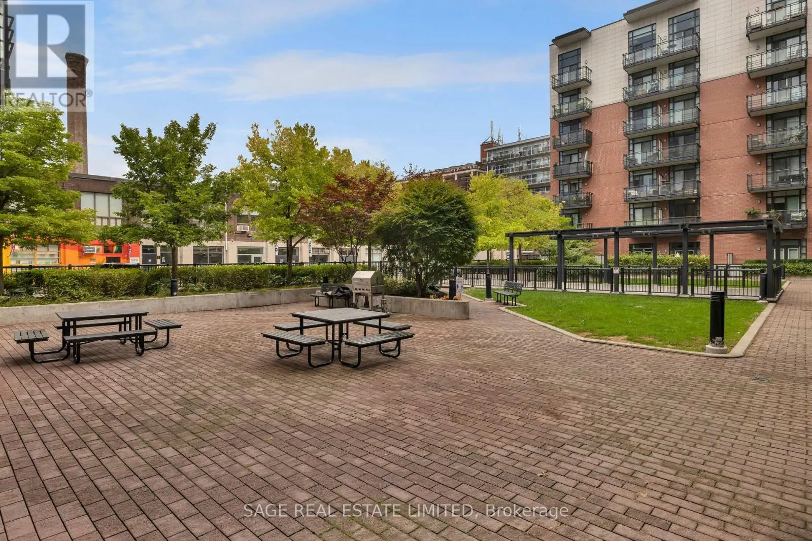 615 - 88 COLGATE AVENUE