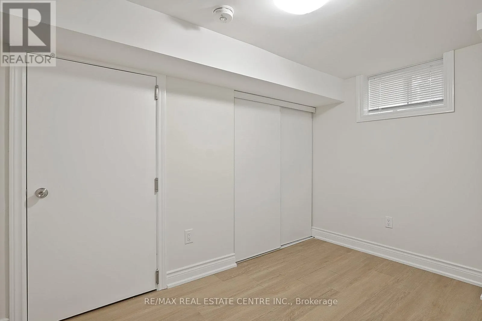 LOWER - 482 RHODES AVENUE