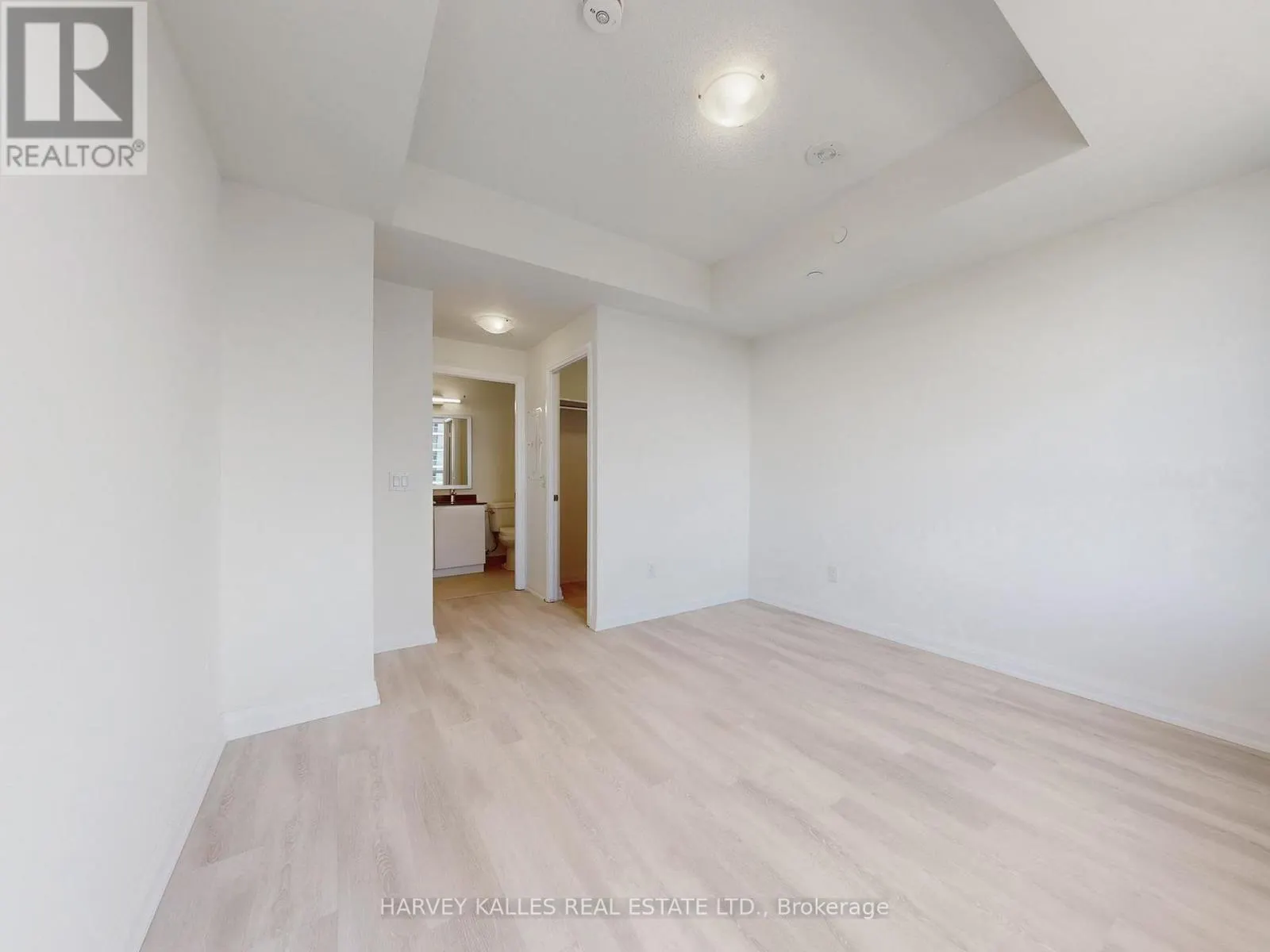 1402 - 3260 SHEPPARD AVENUE E