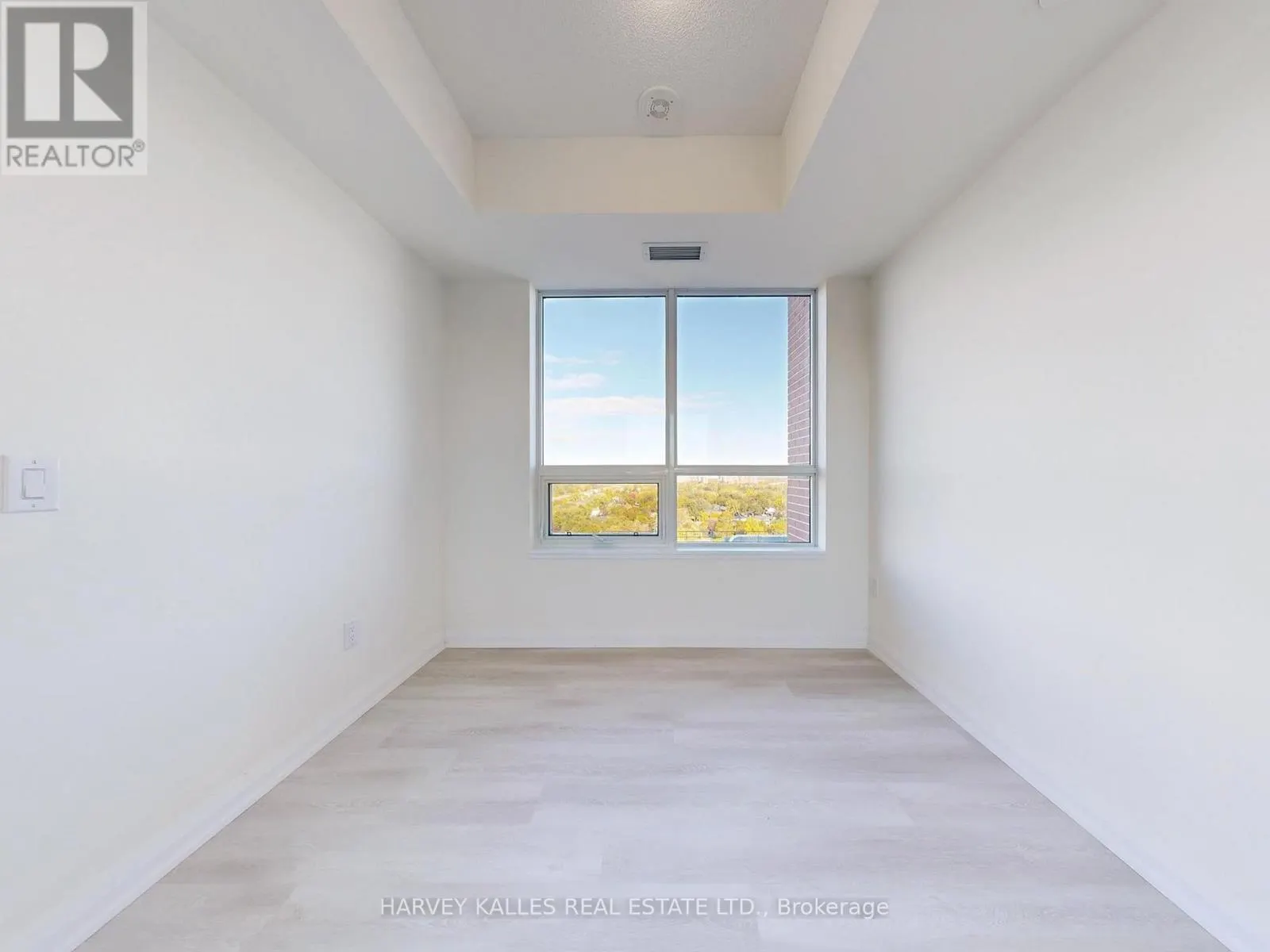 1402 - 3260 SHEPPARD AVENUE E