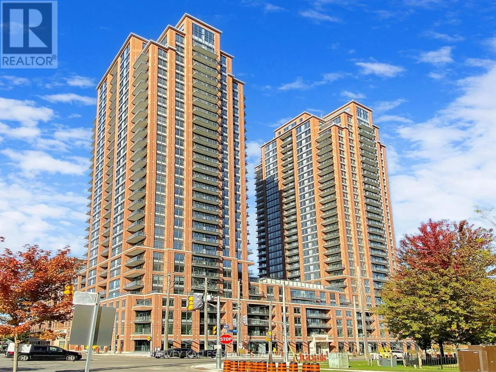 1402 - 3260 SHEPPARD AVENUE E