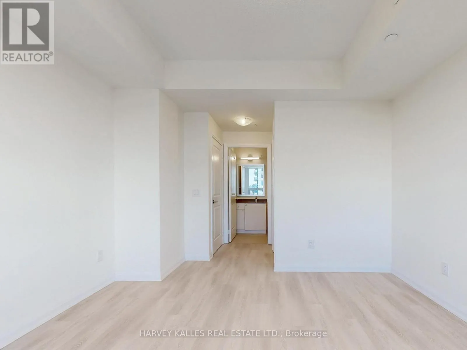 1402 - 3260 SHEPPARD AVENUE E