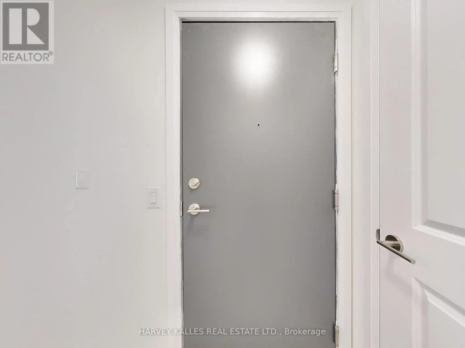 1402 - 3260 SHEPPARD AVENUE E