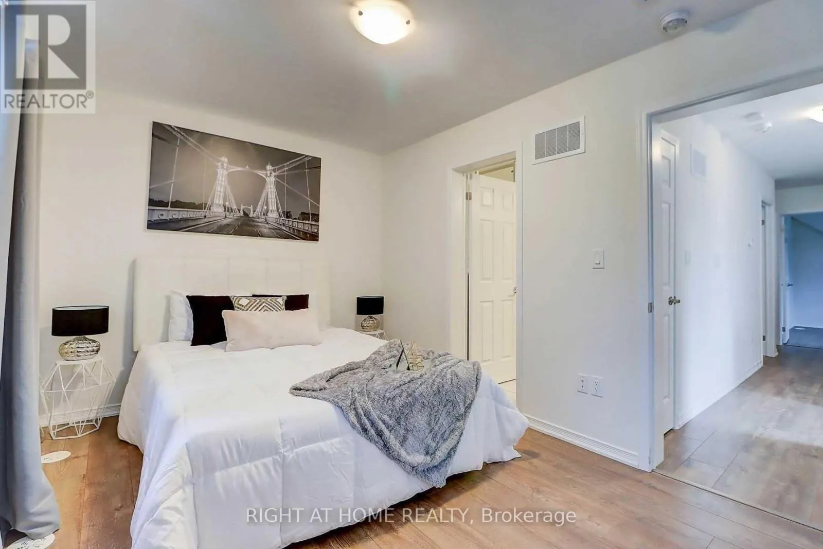 2552 EARLEVILLE PATH