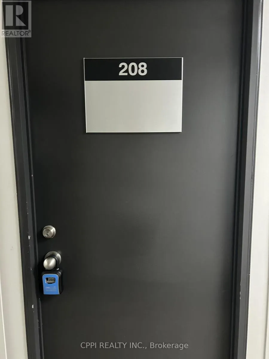 208 - 650 KING STREET E