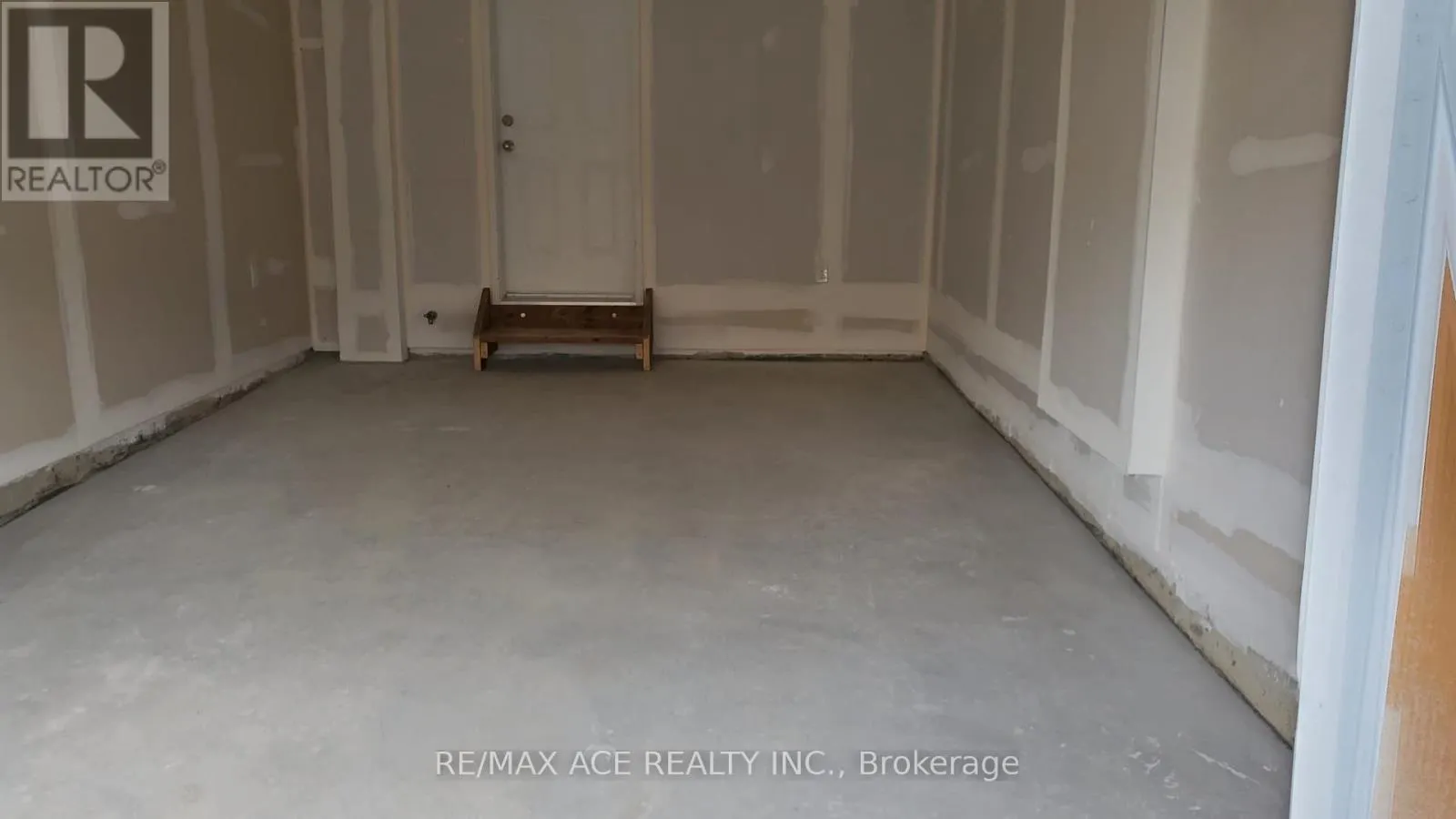 334 BRITANNIA AVENUE