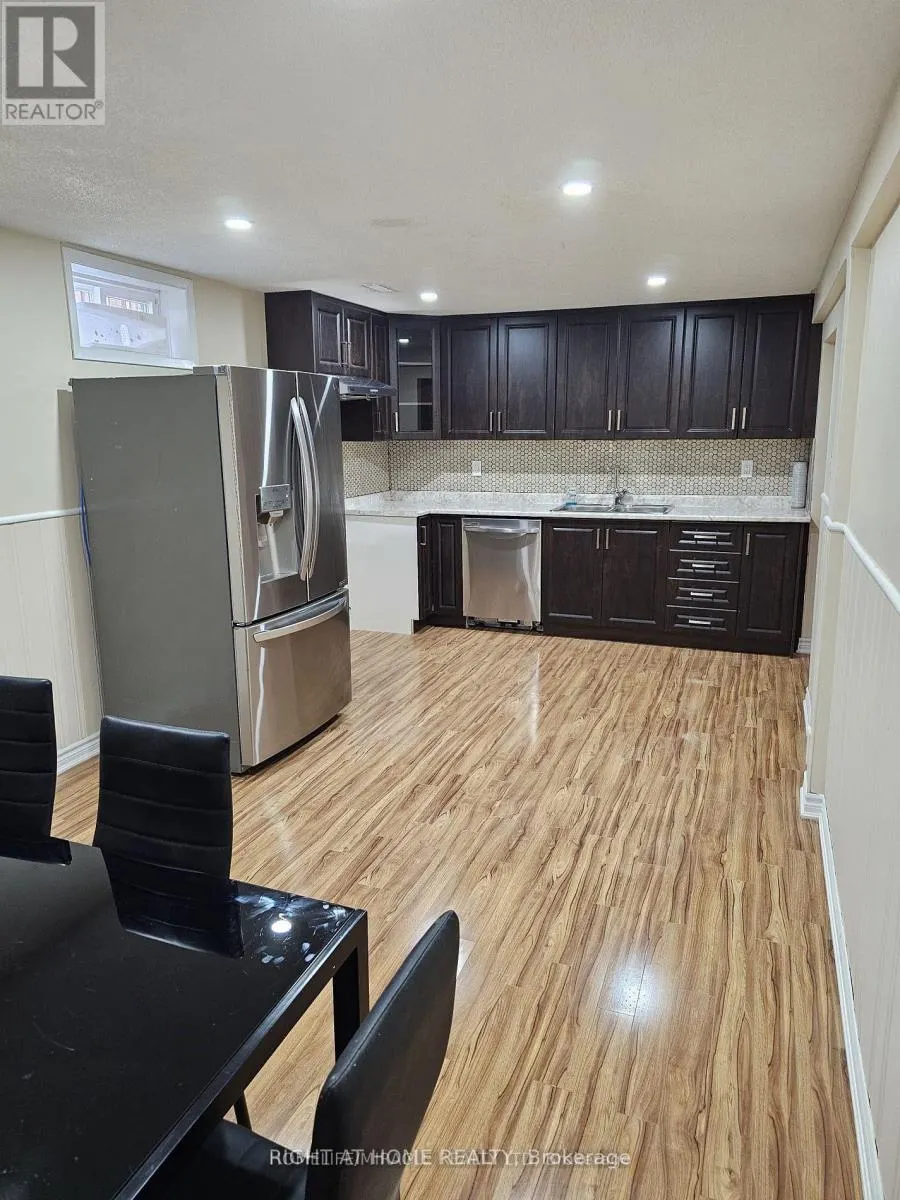 BSMT - 730 SHEPPARD AVENUE