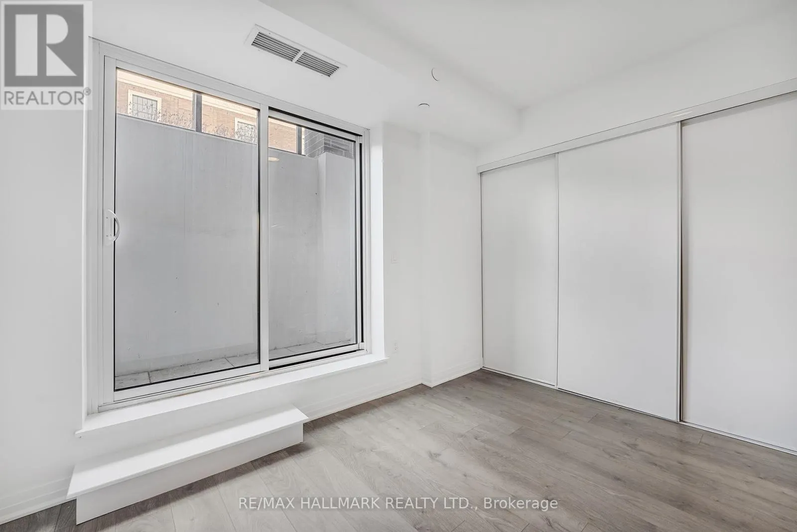 TH 103 - 2301 DANFORTH AVENUE