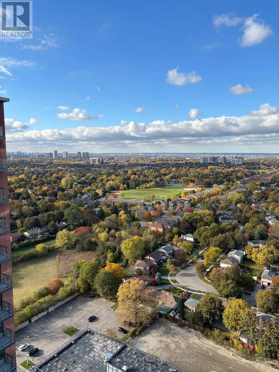 2725 - 3270 SHEPPARD AVENUE E