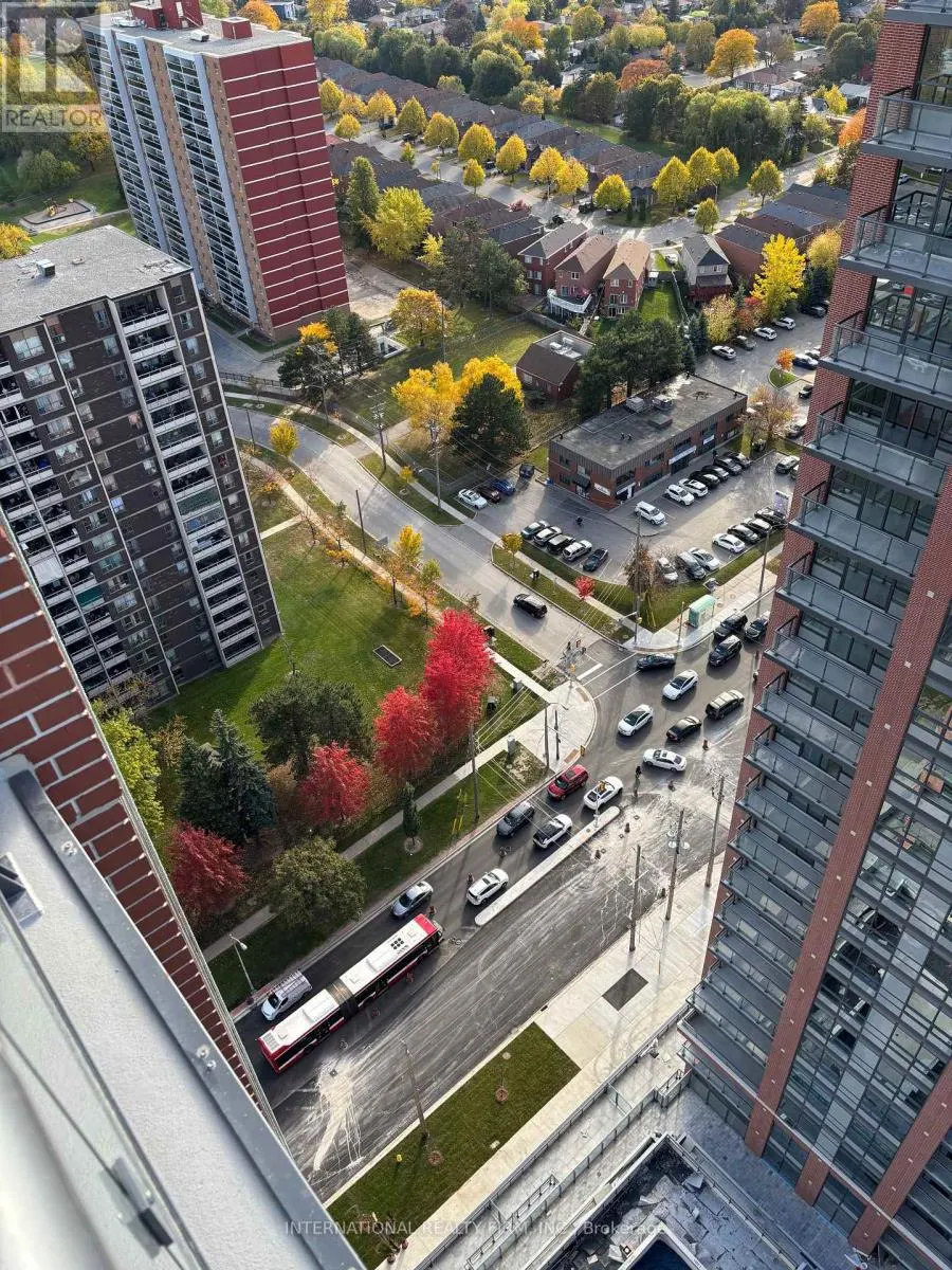 2725 - 3270 SHEPPARD AVENUE E