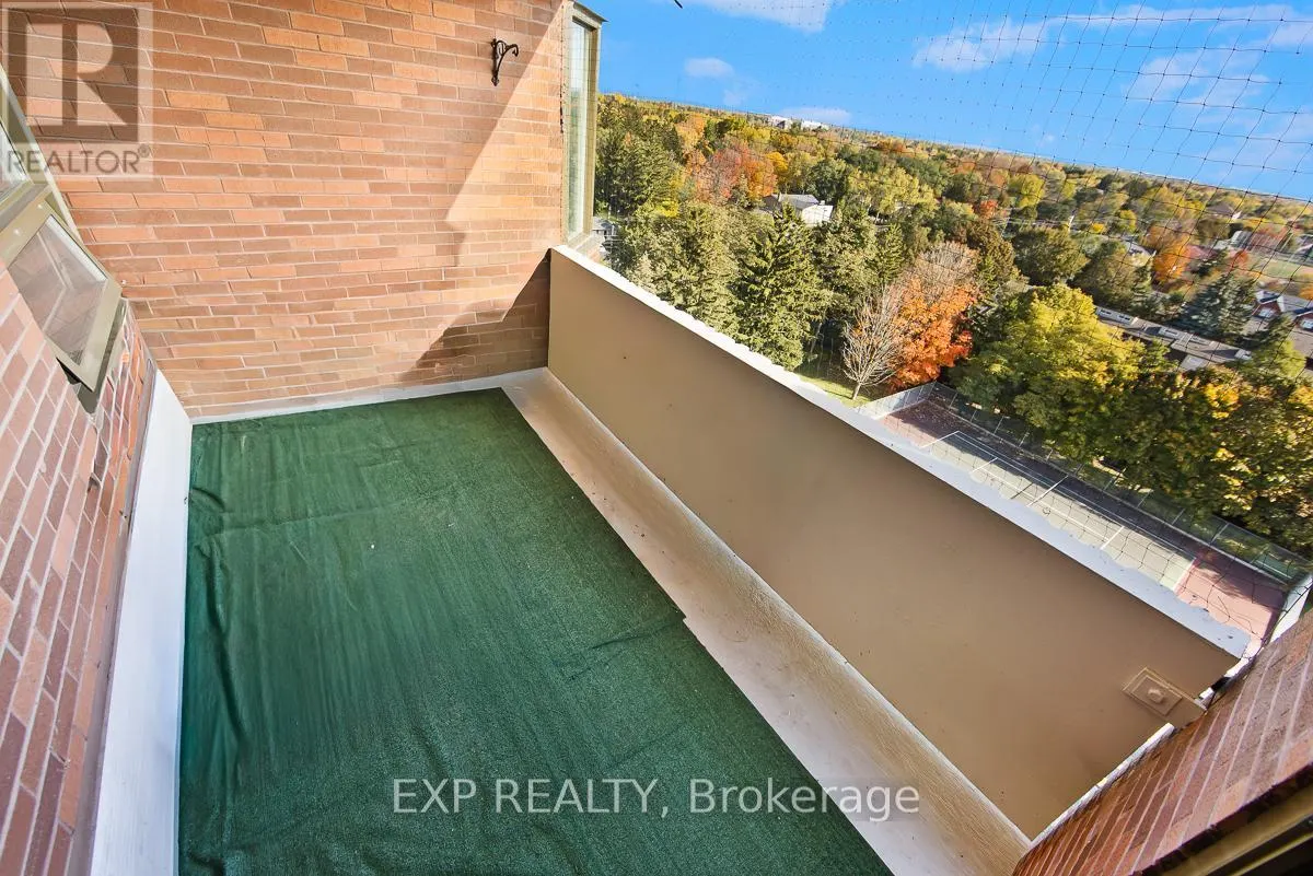 1111 - 121 LING ROAD