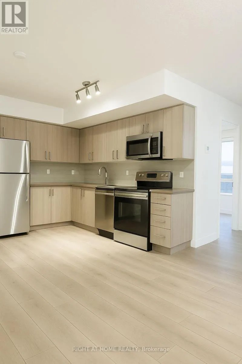 810 - 1455 CELEBRATION DRIVE