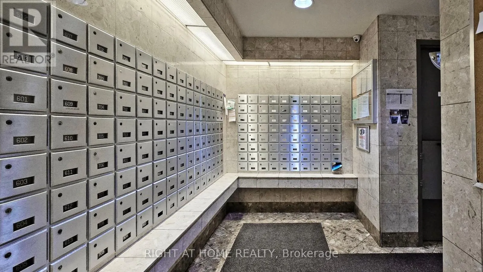 1107 - 350 ALTON TOWERS CIRCLE