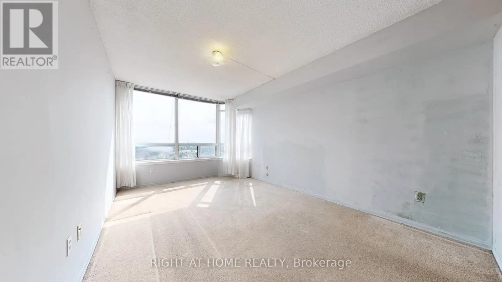 1107 - 350 ALTON TOWERS CIRCLE