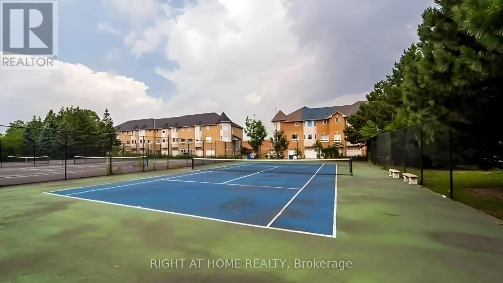 1107 - 350 ALTON TOWERS CIRCLE