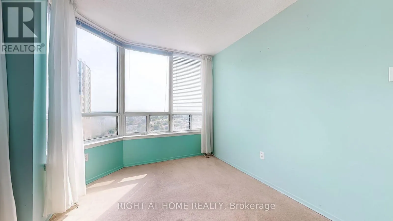 1107 - 350 ALTON TOWERS CIRCLE