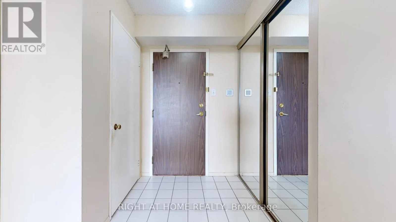 1107 - 350 ALTON TOWERS CIRCLE