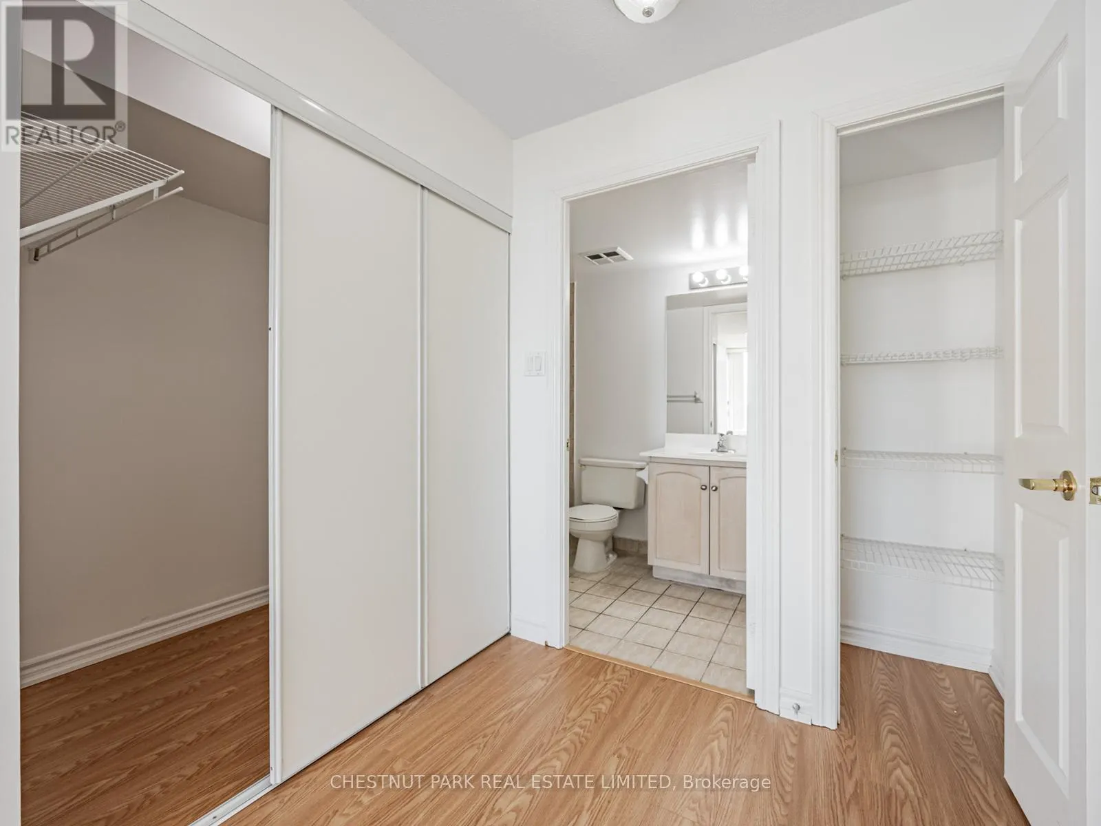 1029 - 125 OMNI DRIVE