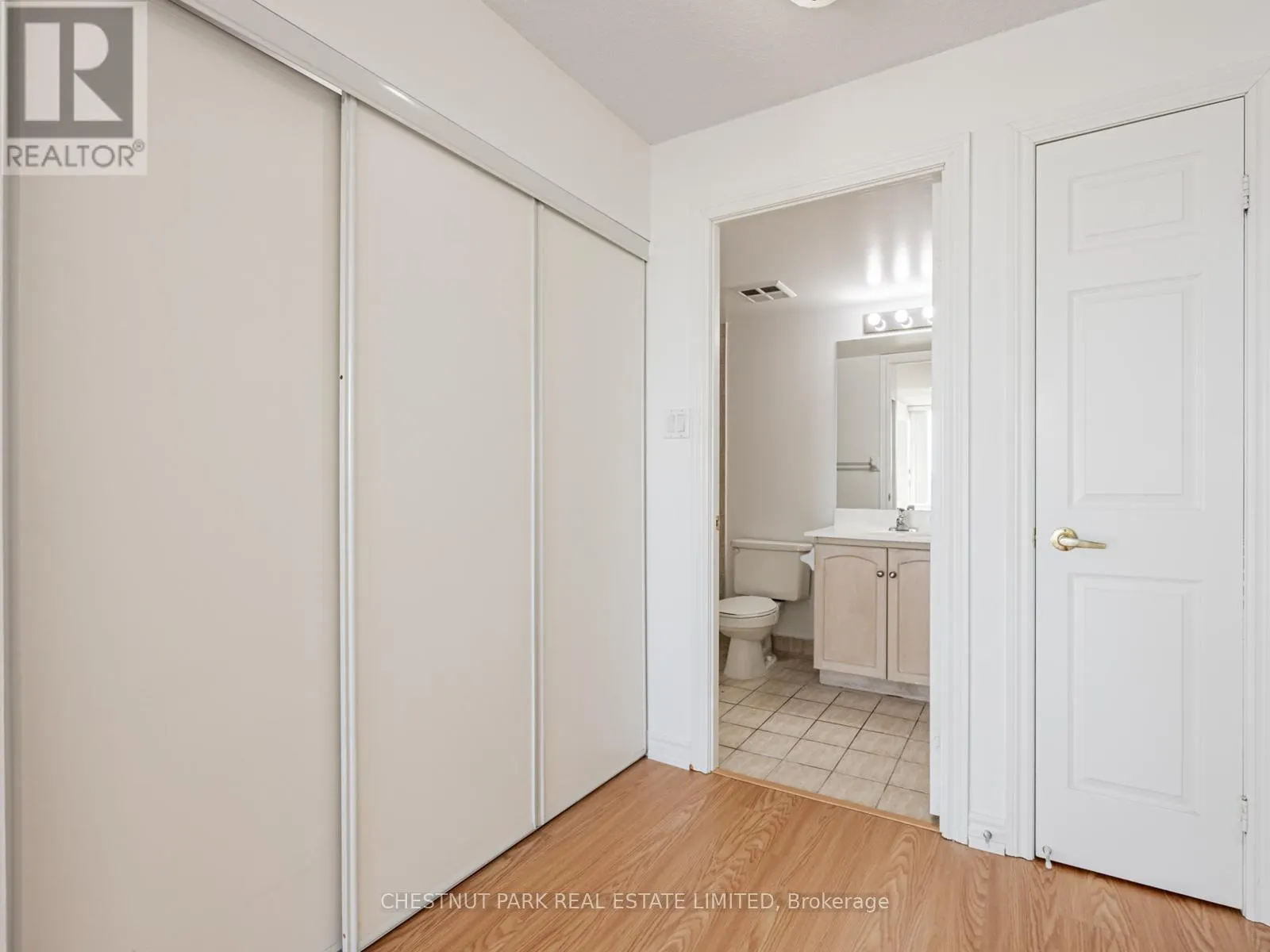 1029 - 125 OMNI DRIVE