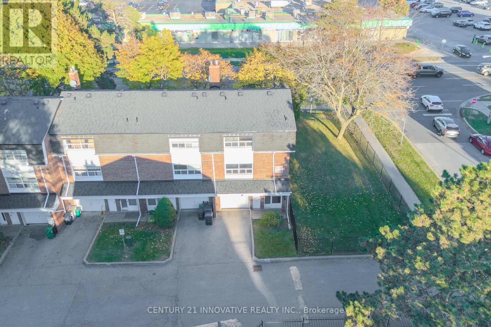 68 - 102 TRAILRIDGE CRESCENT