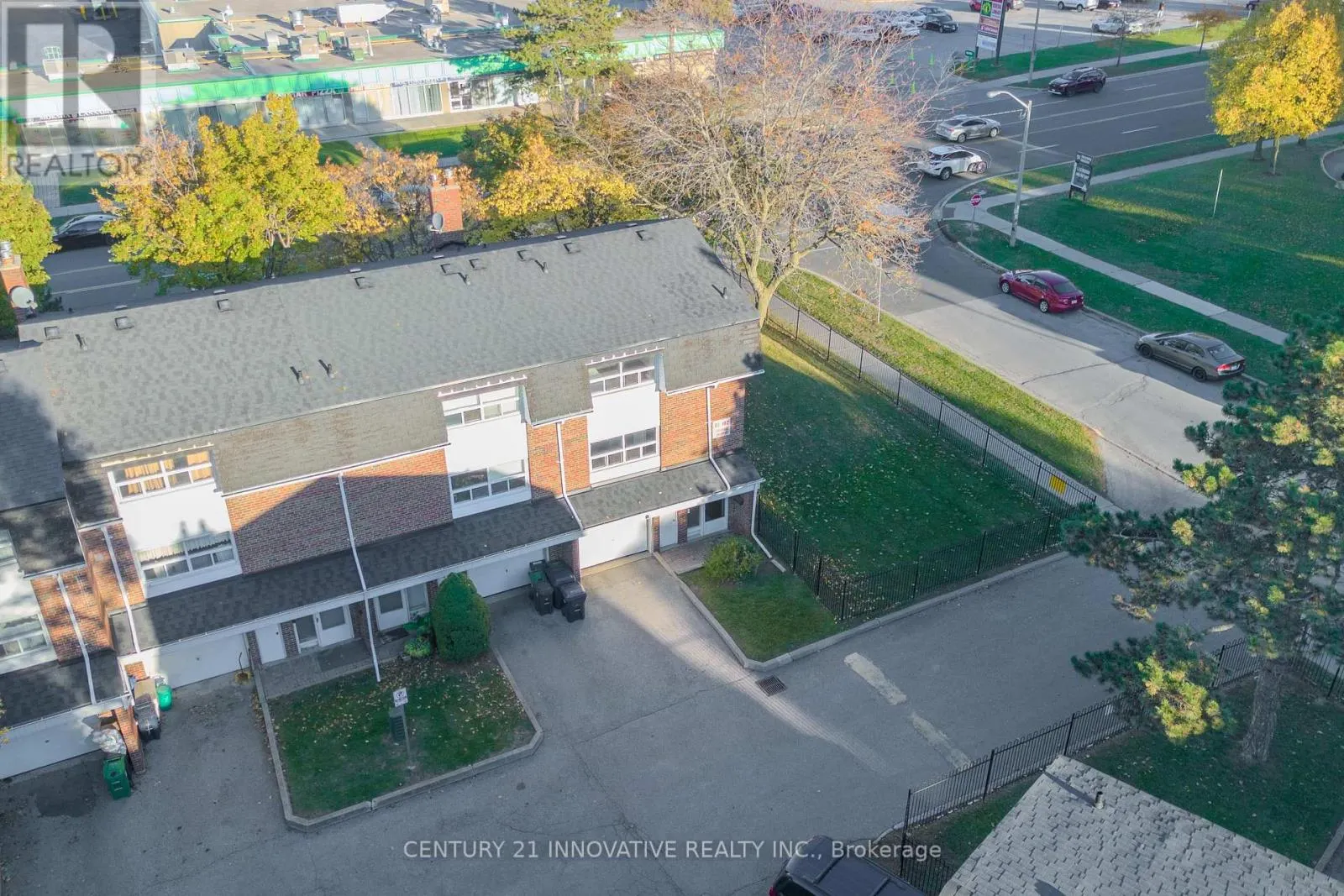 68 - 102 TRAILRIDGE CRESCENT