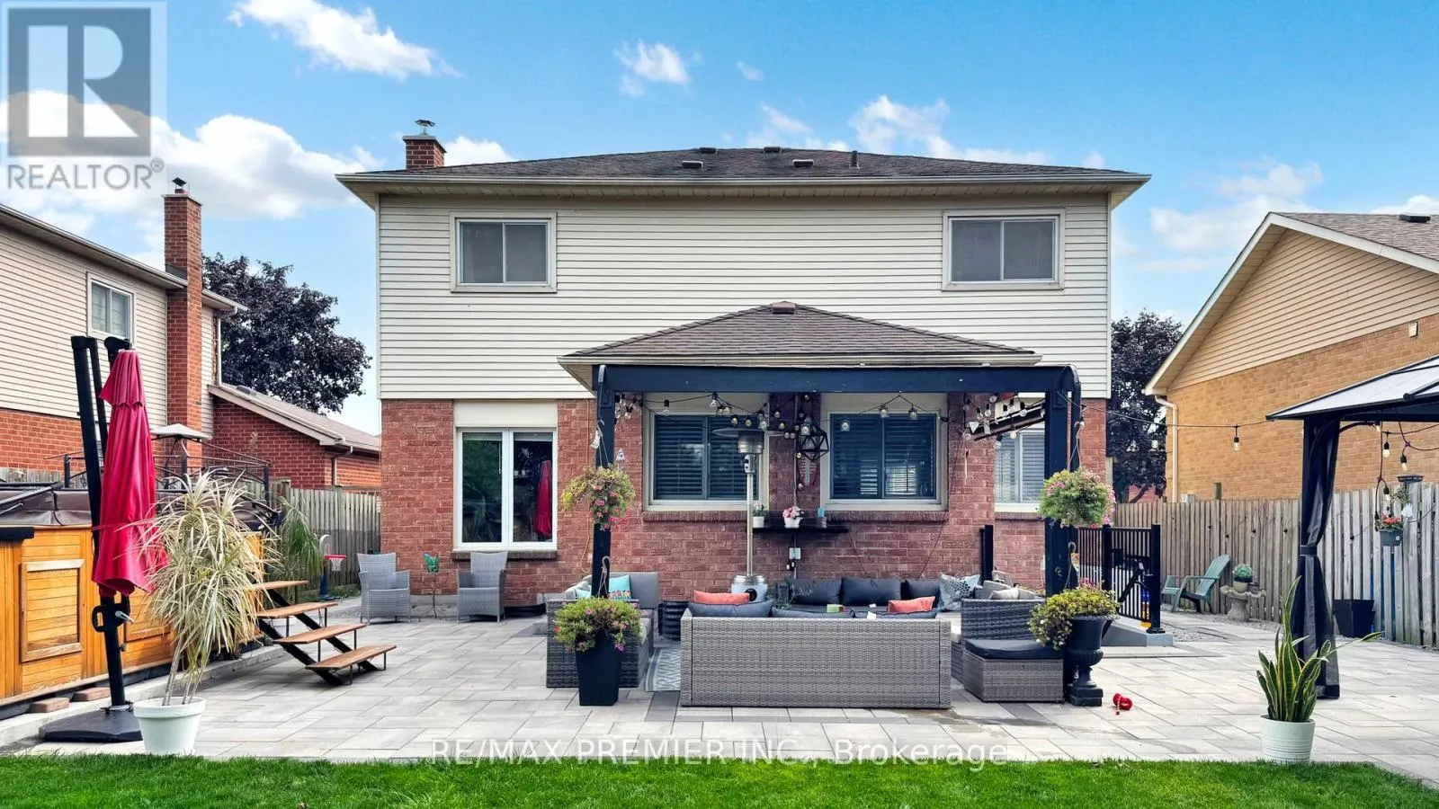 40 STAFFORD CRESCENT