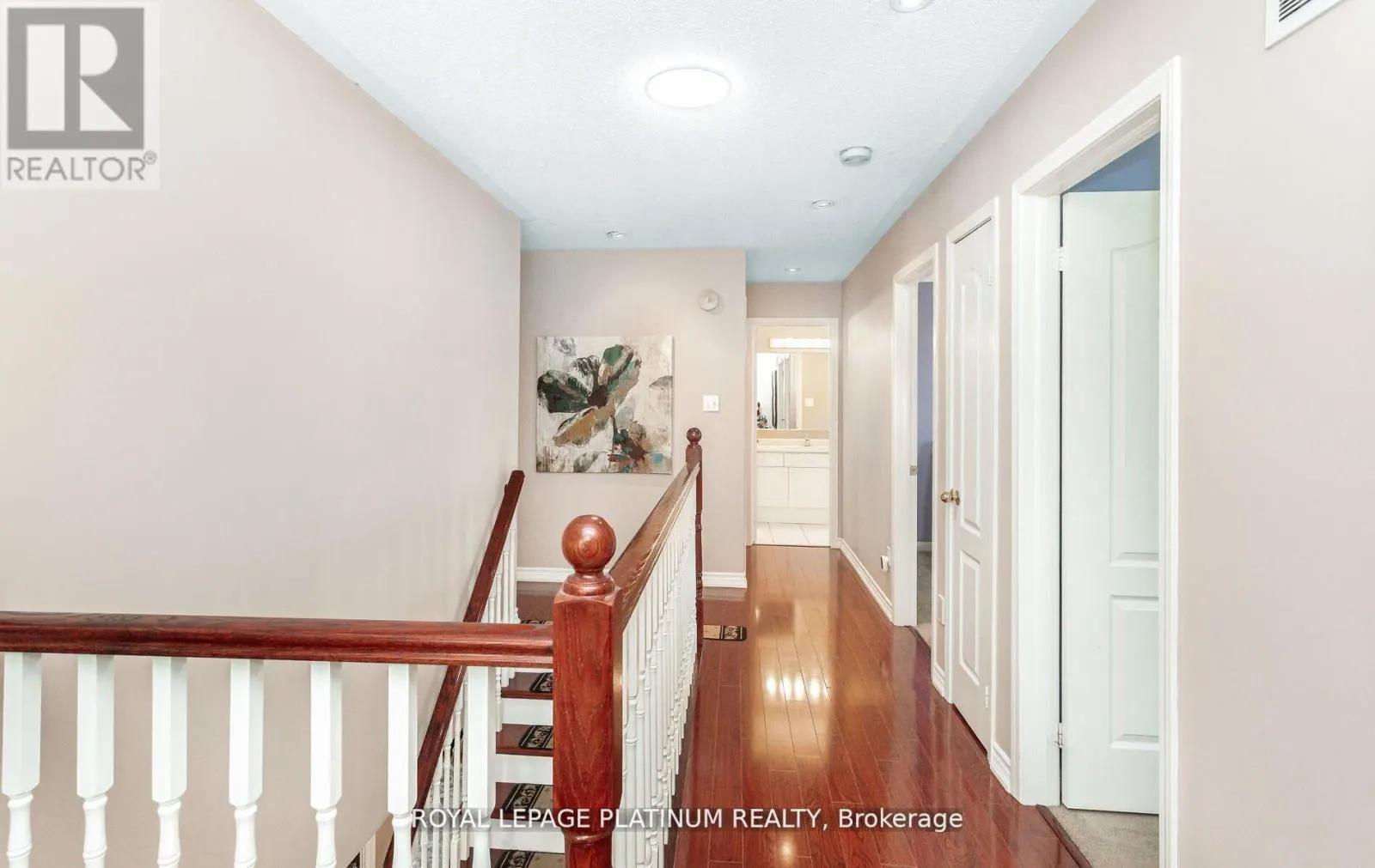 4 SKIPPERHILL CRESCENT