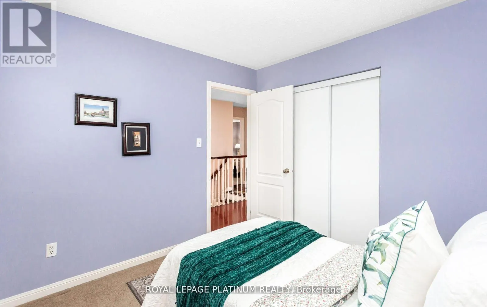 4 SKIPPERHILL CRESCENT