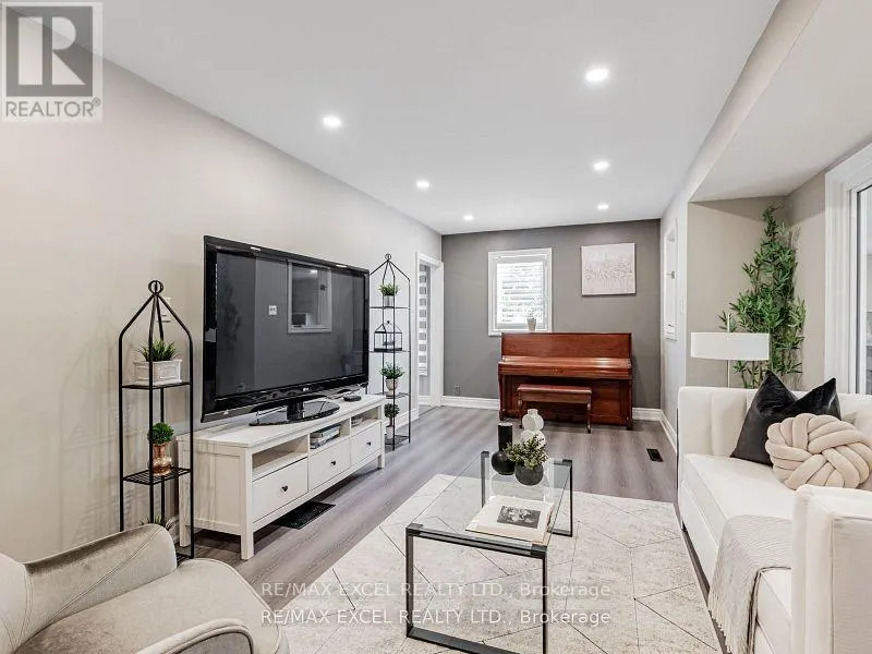 657 OLD HARWOOD AVENUE