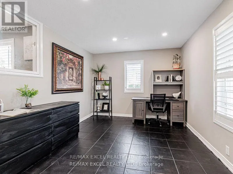 657 OLD HARWOOD AVENUE