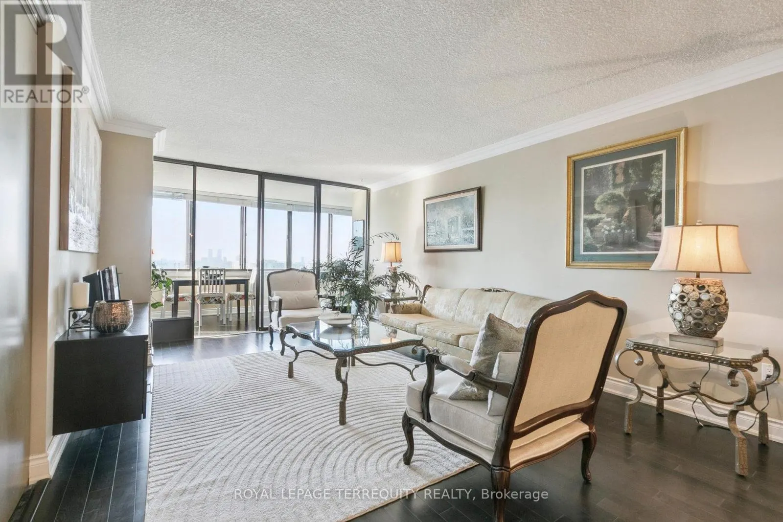 1501 - 2330 BRIDLETOWNE CIRCLE