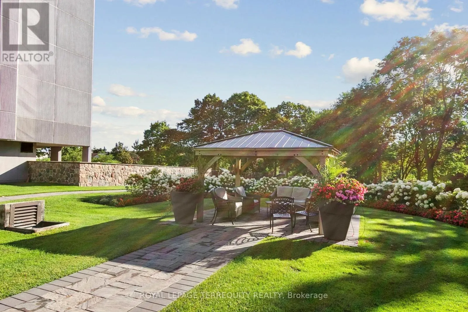 1501 - 2330 BRIDLETOWNE CIRCLE