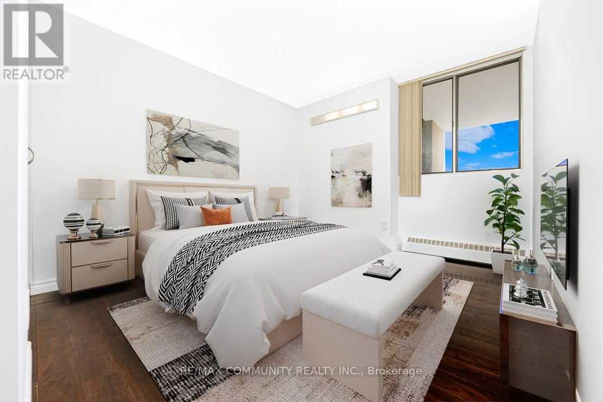 1102 - 3380 EGLINTON AVENUE E