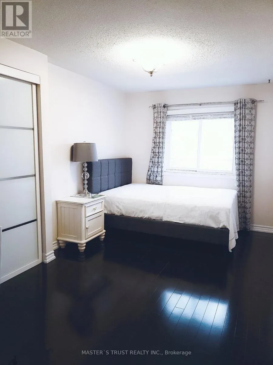 20 O'HALLORAN CRESCENT