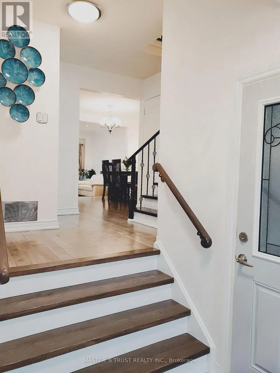 20 O'HALLORAN CRESCENT