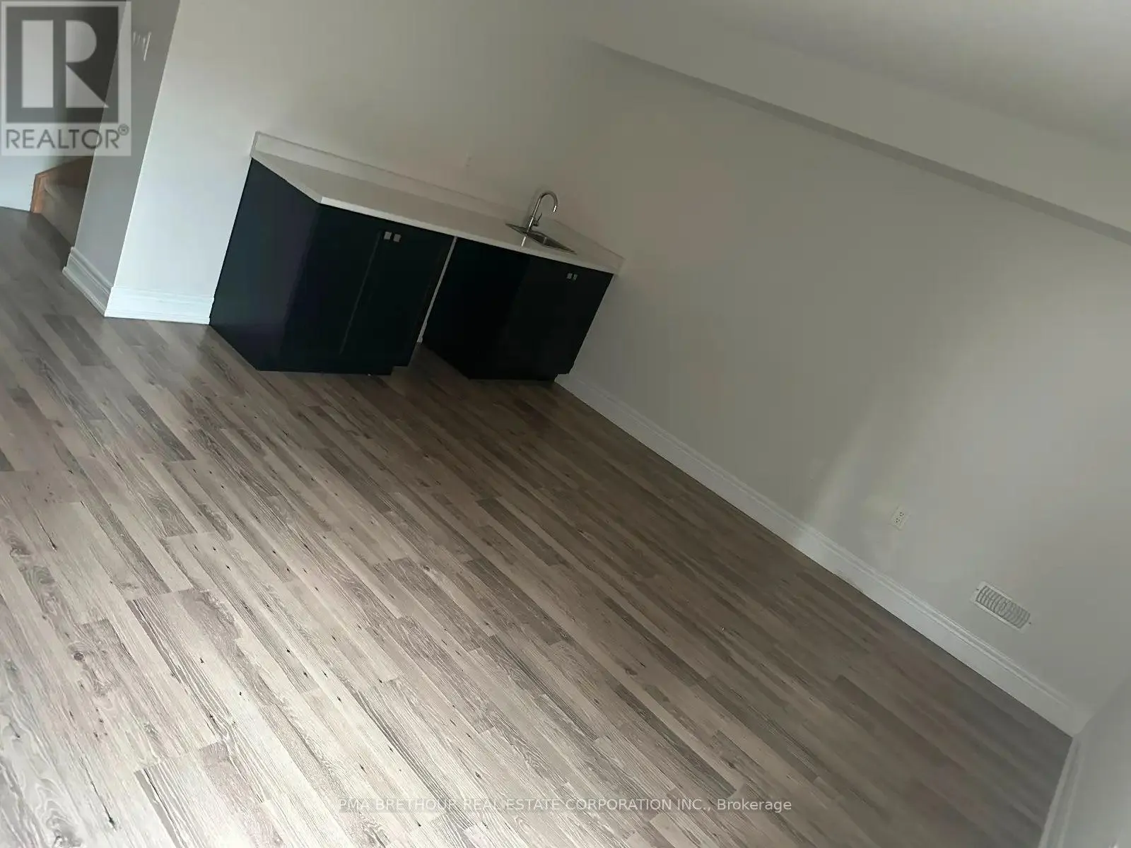 2514 FLORENTINE PLACE