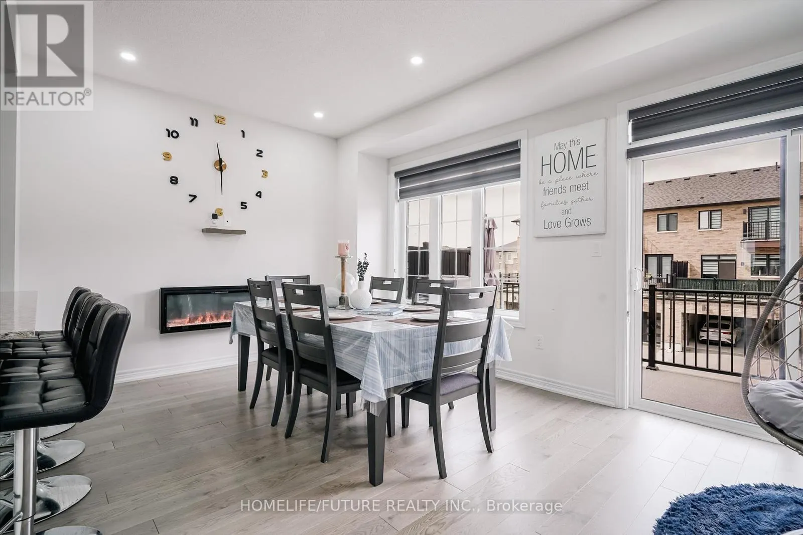 2626 DELPHINIUM TRAIL